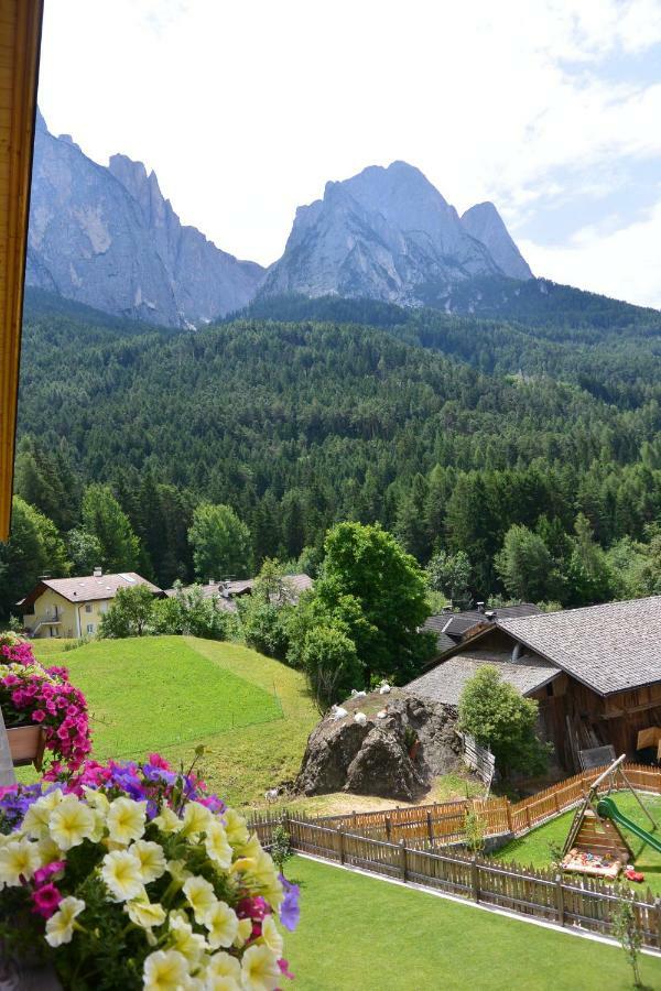 Haus Bernard Apartamento Siusi Exterior foto
